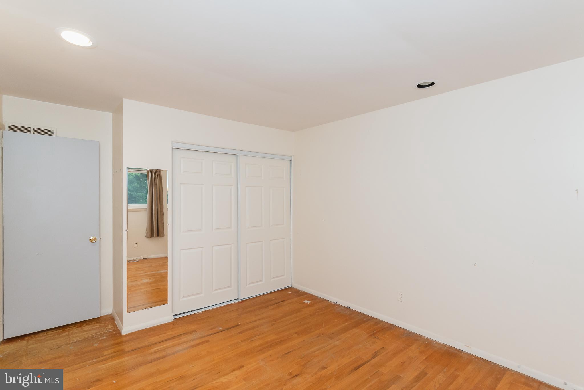 8328 Scotts Level Road Baltimore, MD 21208 - Photo 22 of 37