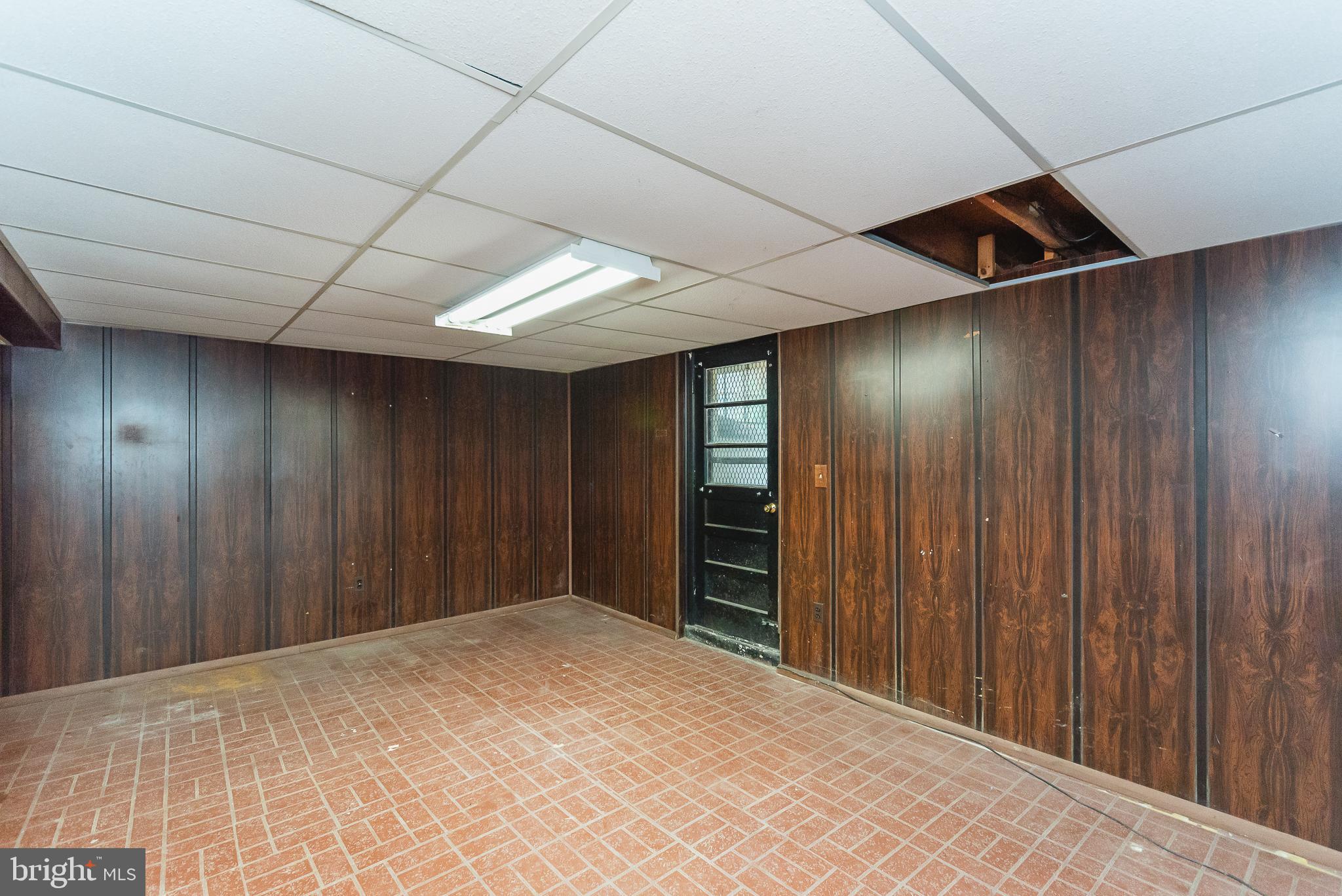8328 Scotts Level Road Baltimore, MD 21208 - Photo 28 of 37