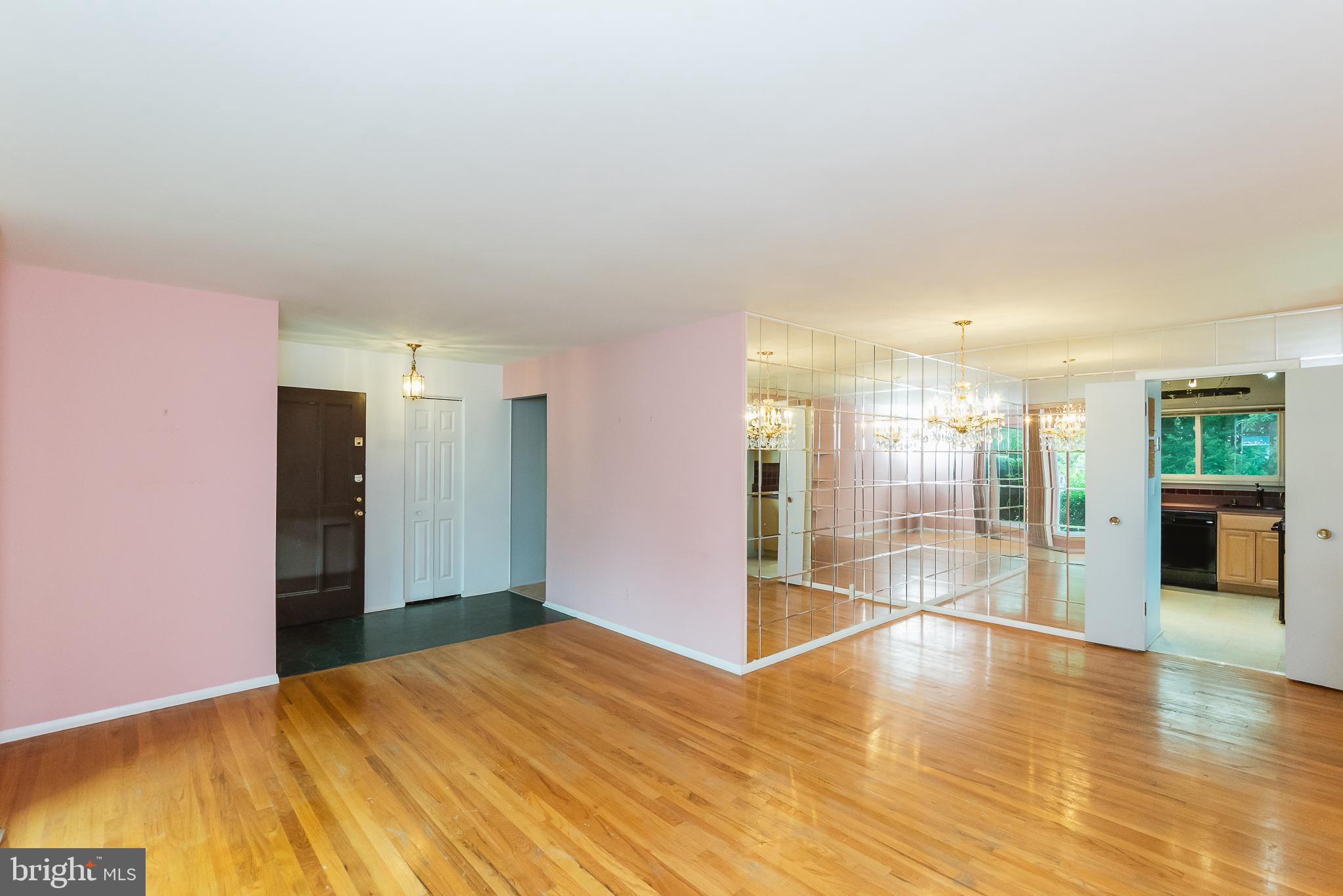 8328 Scotts Level Road Baltimore, MD 21208 - Photo 5 of 37