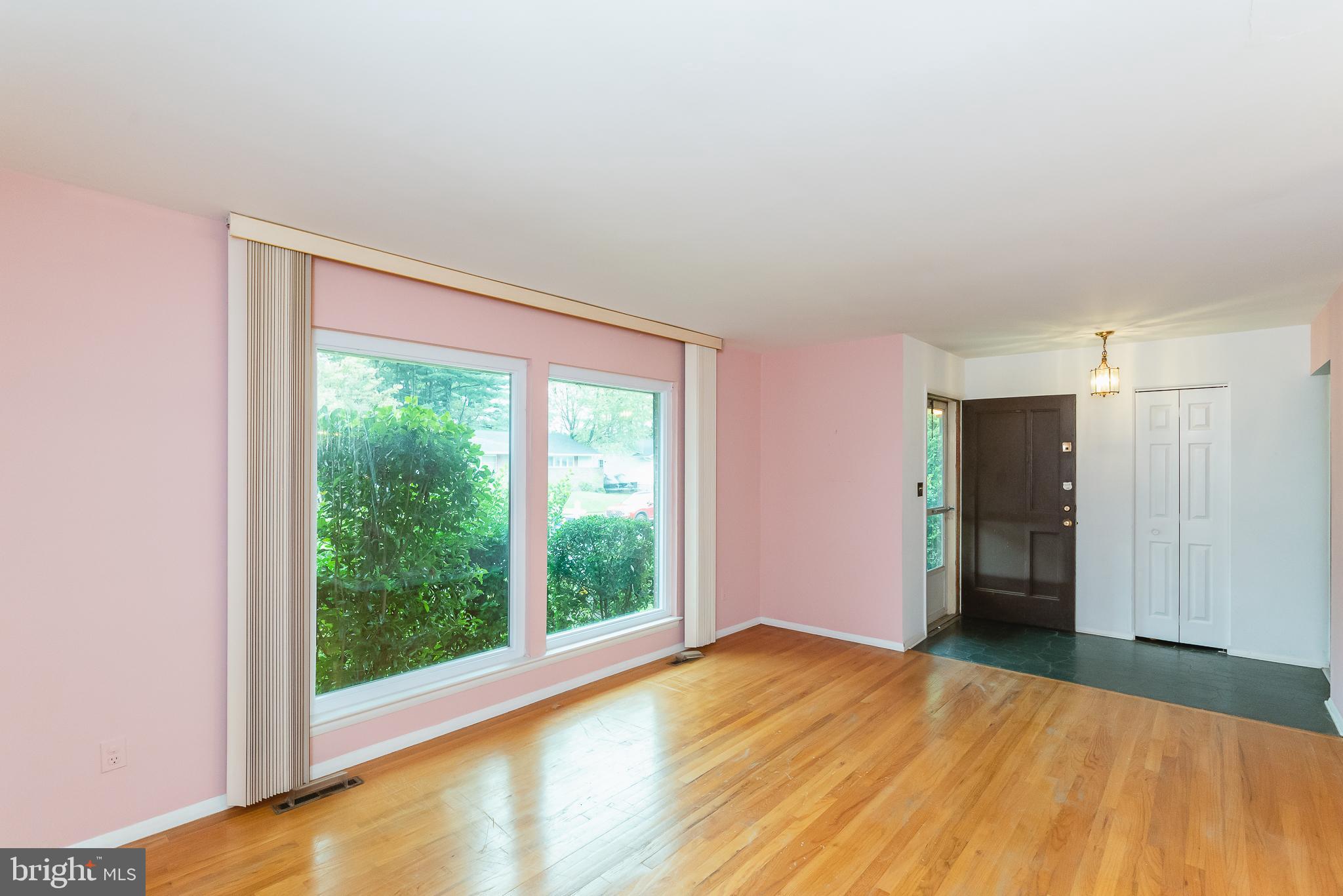 8328 Scotts Level Road Baltimore, MD 21208 - Photo 7 of 37