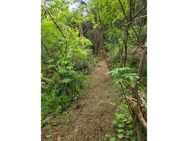 $170,000 | 2403-2410 Birch Street, Cannon Beach, OR 97110