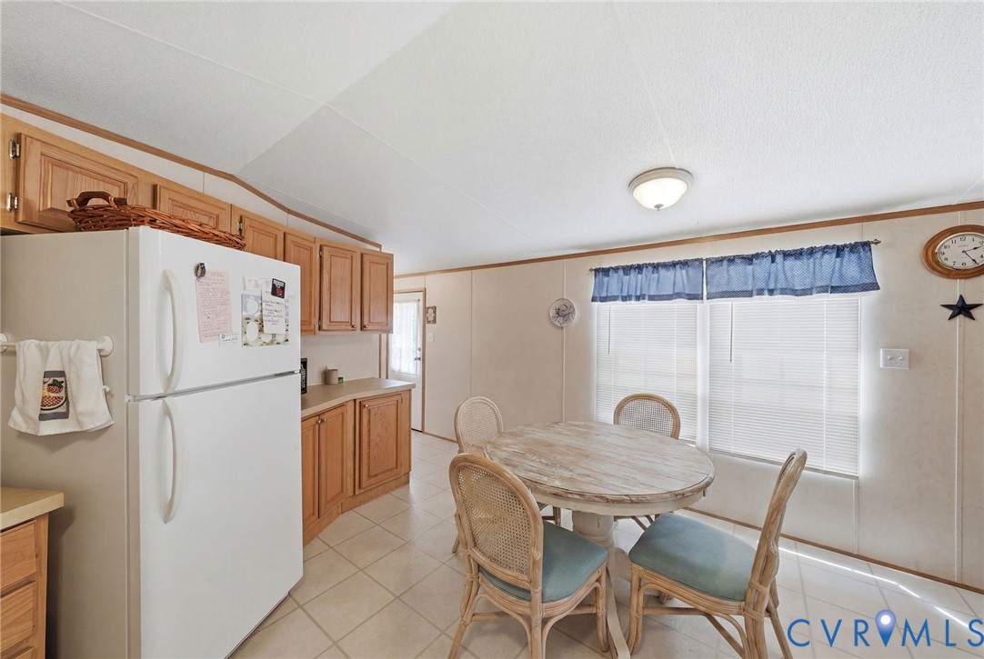 517 Crittenden Road Deltaville, VA 23043 - Photo 12 of 42