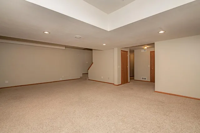 $324,900 | 8075 6th Street, Goodview, MN 55959