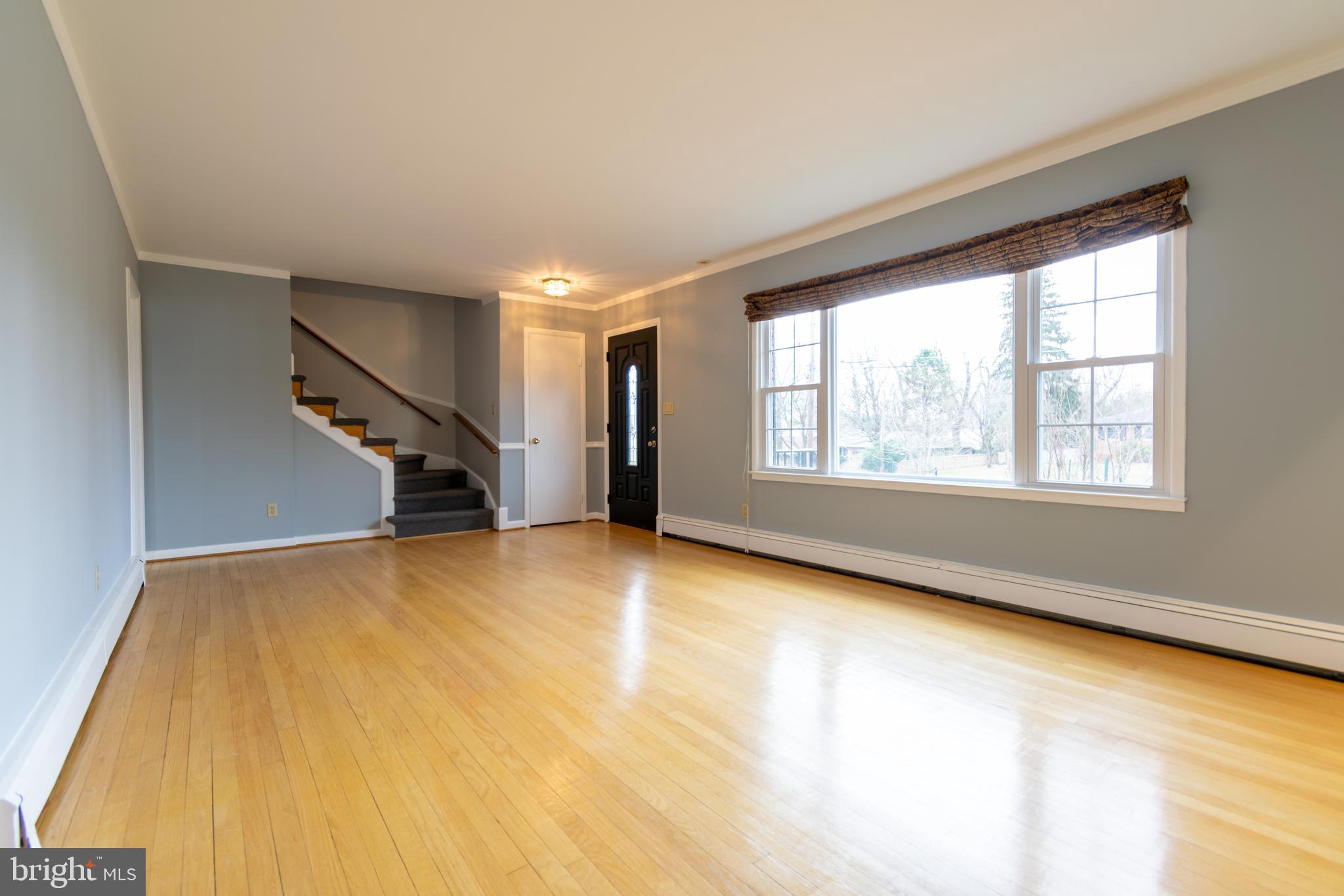 15411 Rowland Lane Silver Spring, MD 20905 - Photo 11 of 53 Gallery Image 11