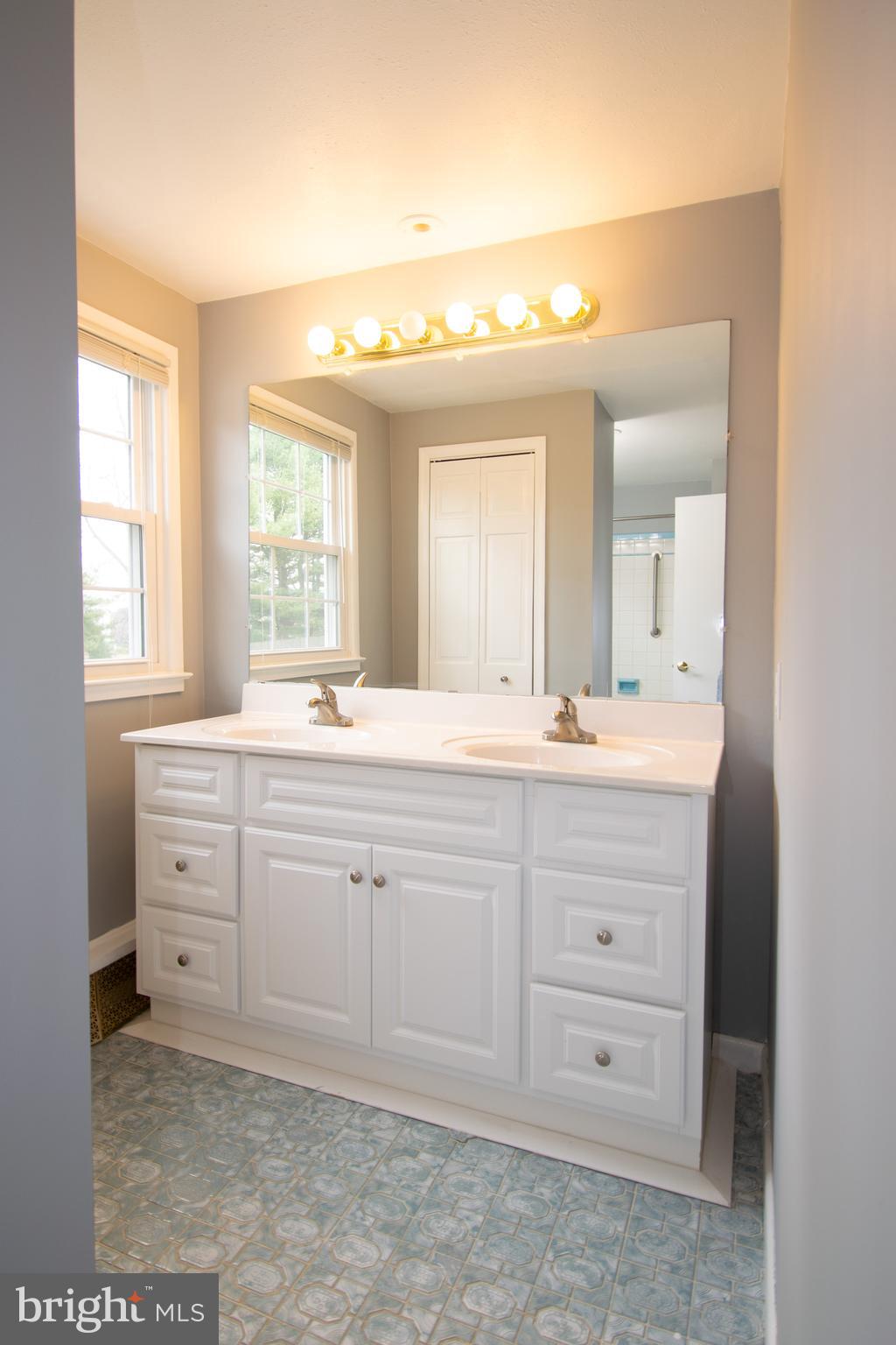15411 Rowland Lane Silver Spring, MD 20905 - Photo 19 of 53 Gallery Image 19