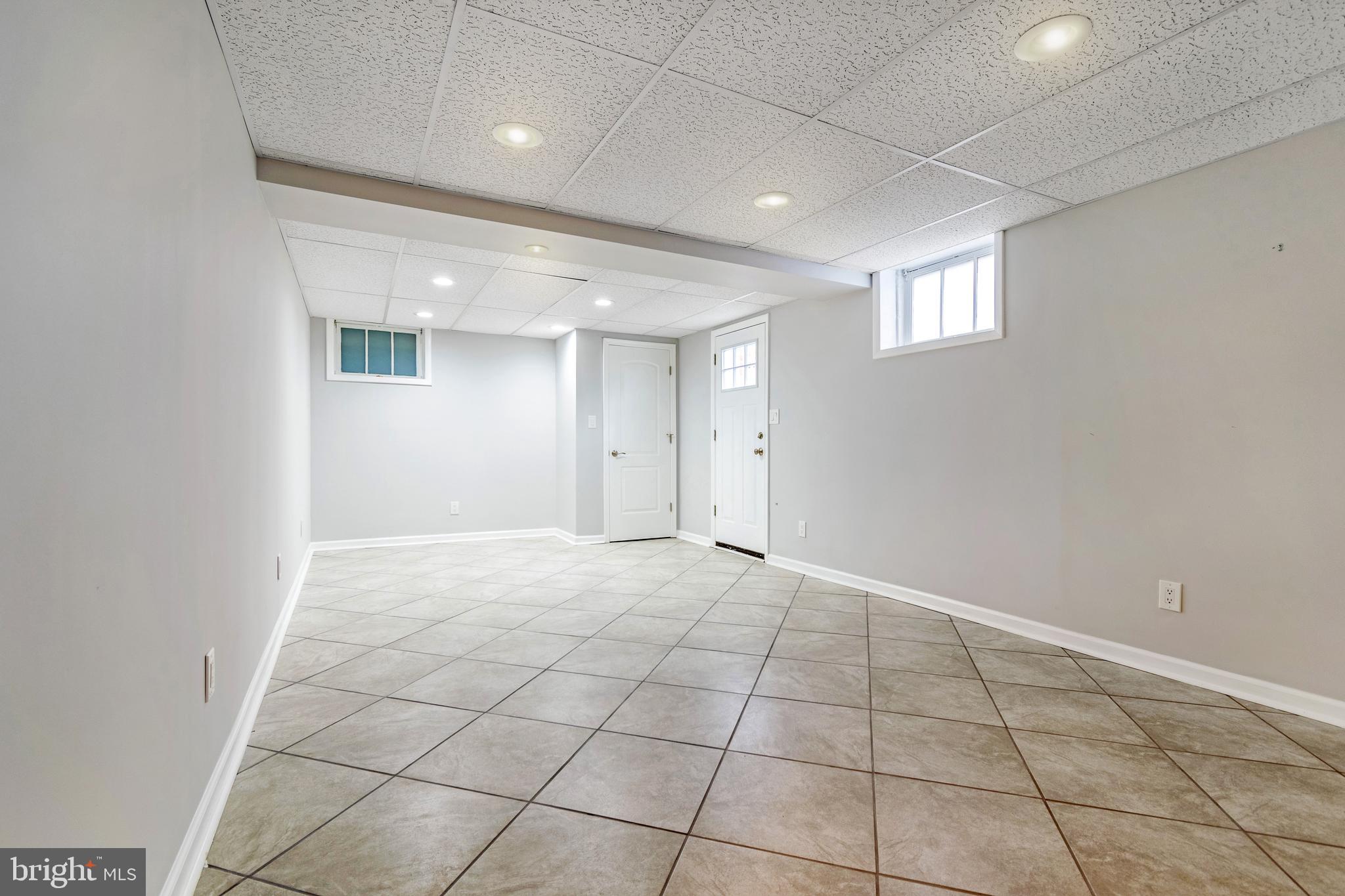 15411 Rowland Lane Silver Spring, MD 20905 - Photo 35 of 53 Gallery Image 35
