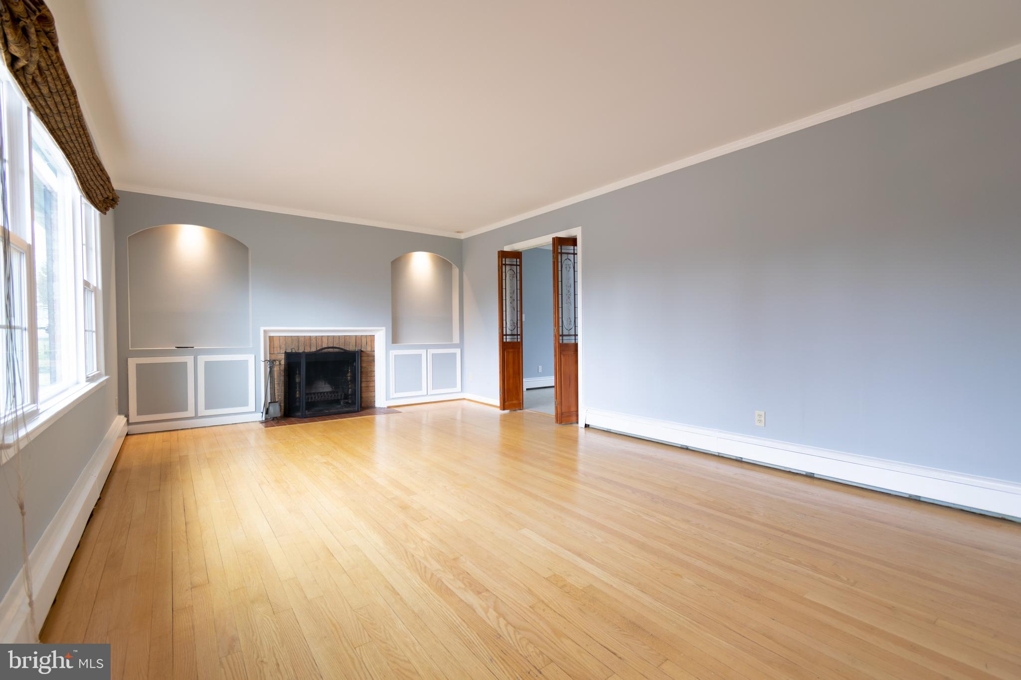 15411 Rowland Lane Silver Spring, MD 20905 - Photo 9 of 53 Gallery Image 9