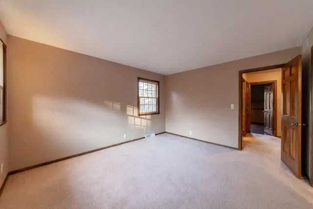 $499,900 | 842 North 400 East, Valparaiso, IN 46383