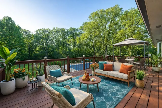 $499,900 | 842 North 400 East, Valparaiso, IN 46383