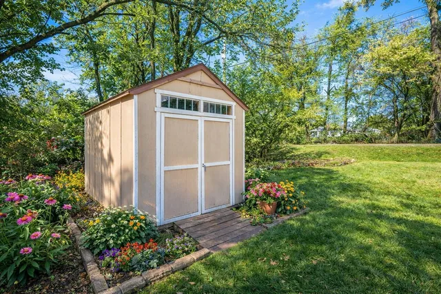 $499,900 | 842 North 400 East, Valparaiso, IN 46383