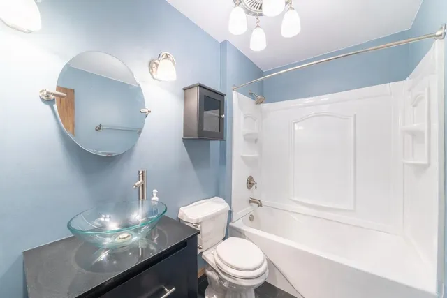 $499,900 | 842 North 400 East, Valparaiso, IN 46383