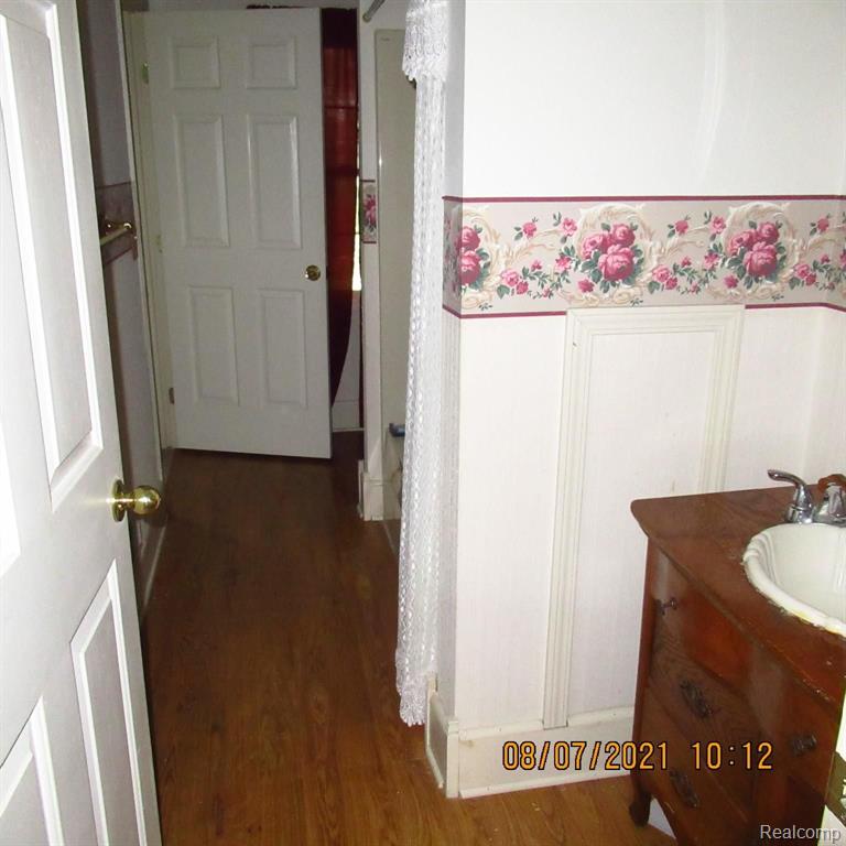 27421 Bell Road New Boston, MI 48164 - Photo 27 of 40