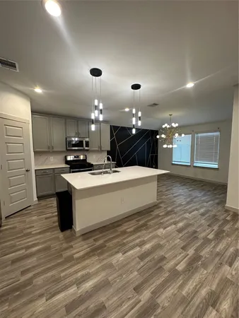 $2,380 | 6915 Dell Vista Drive, Rosenberg, TX 77469