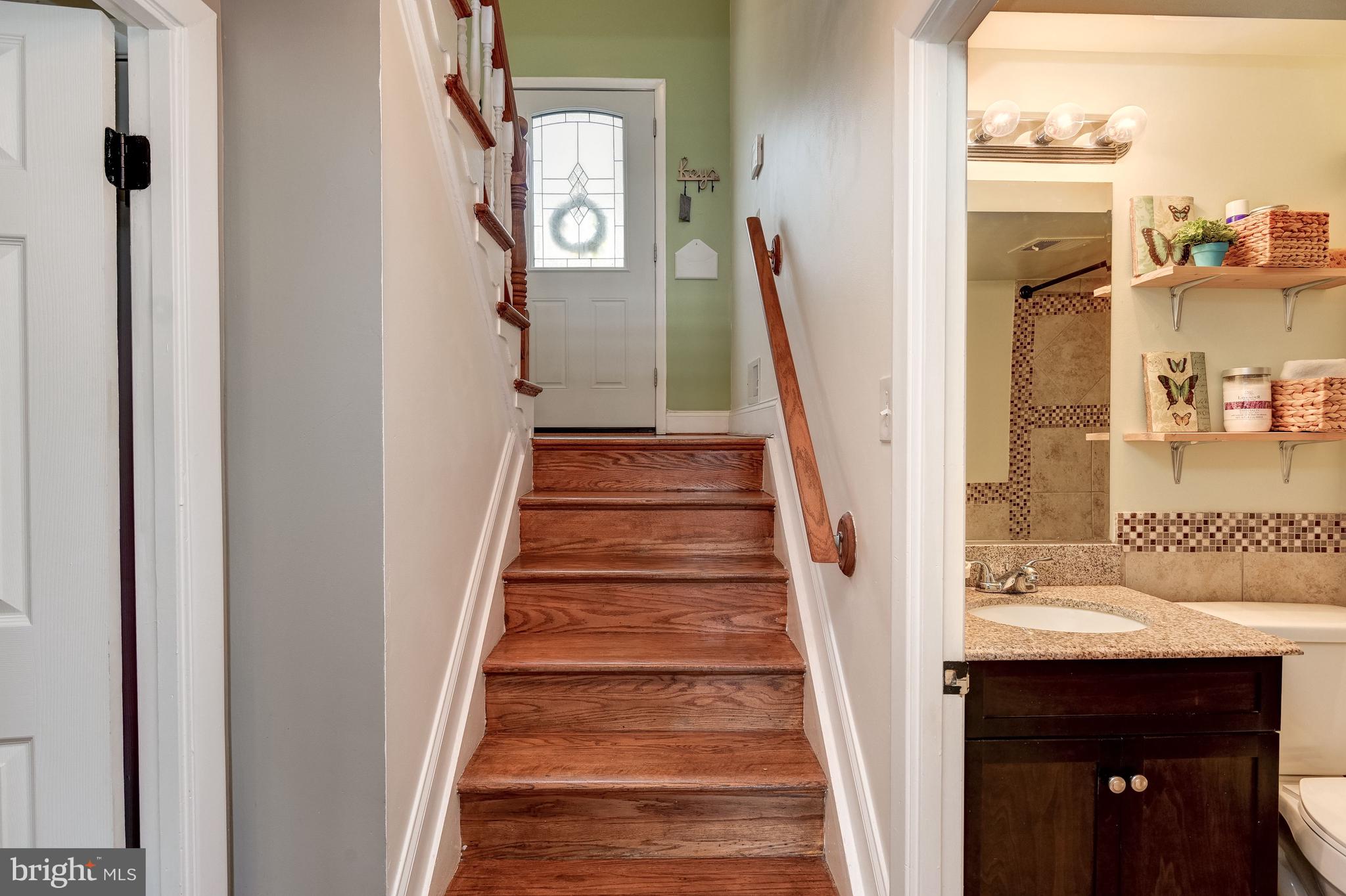 244 Walgrove Road Reisterstown, MD 21136 - Photo 24 of 43 Lower Level Landing