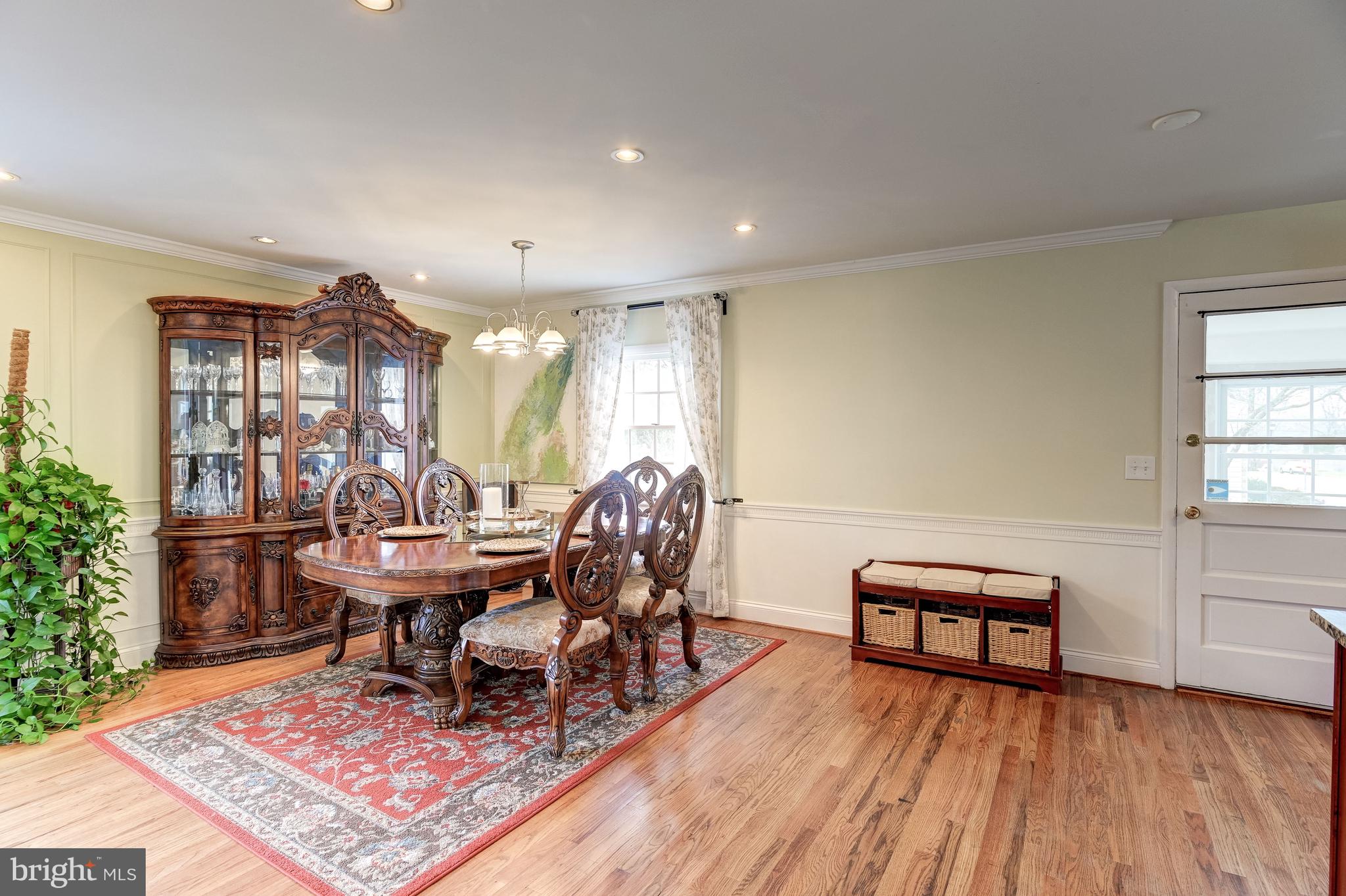 244 Walgrove Road Reisterstown, MD 21136 - Photo 8 of 43 Dining Room | Hardwood Floors