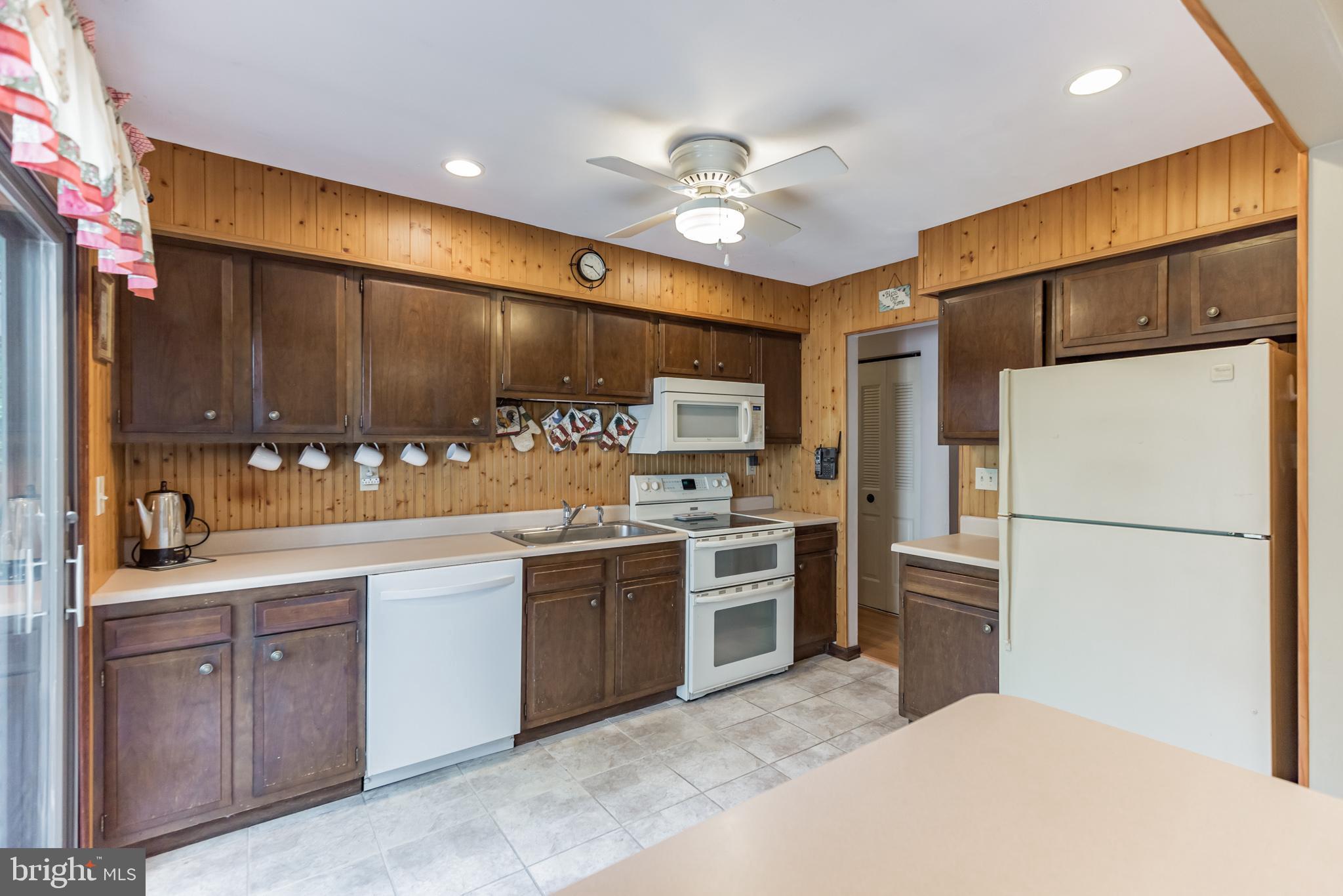 6 Rye Court Shamong, NJ 08088 - Photo 11 of 33