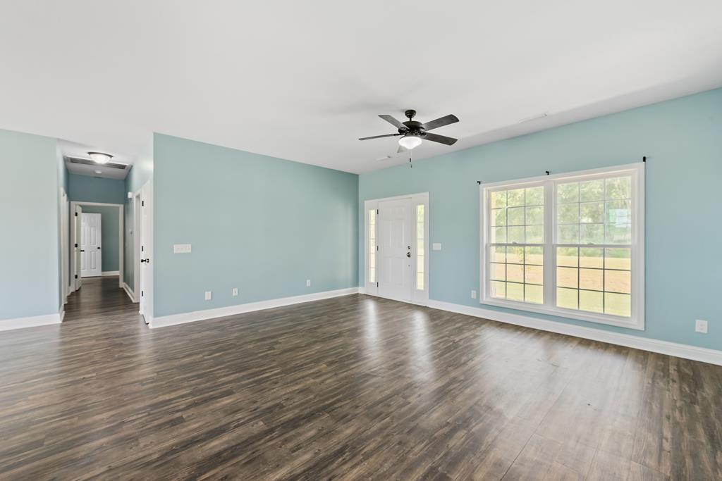 1365 Lonnie Road Slocomb, AL 36375 - Photo 16 of 53