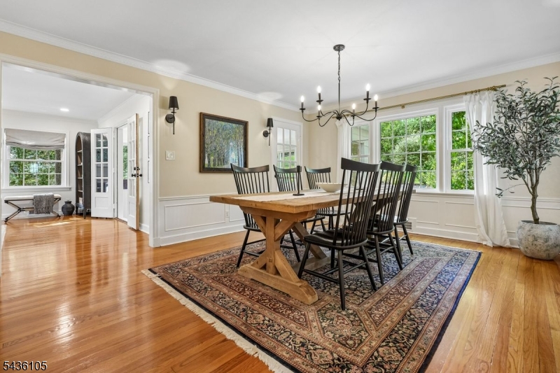 8 Cross Gates Short Hills, NJ 07078 - Photo 10 of 42