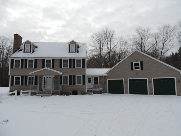 136 Bunker Hill Road Auburn, NH 03032 - Photo 1 of 1