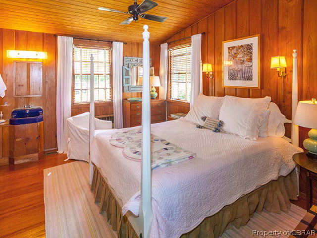 938 Plainview Road Topping, VA 23169 - Photo 26 of 43 GUEST ROOM 2