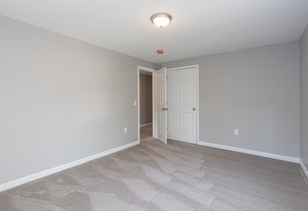 115 Jennings Street Springfield, MA 01119 - Photo 22 of 32