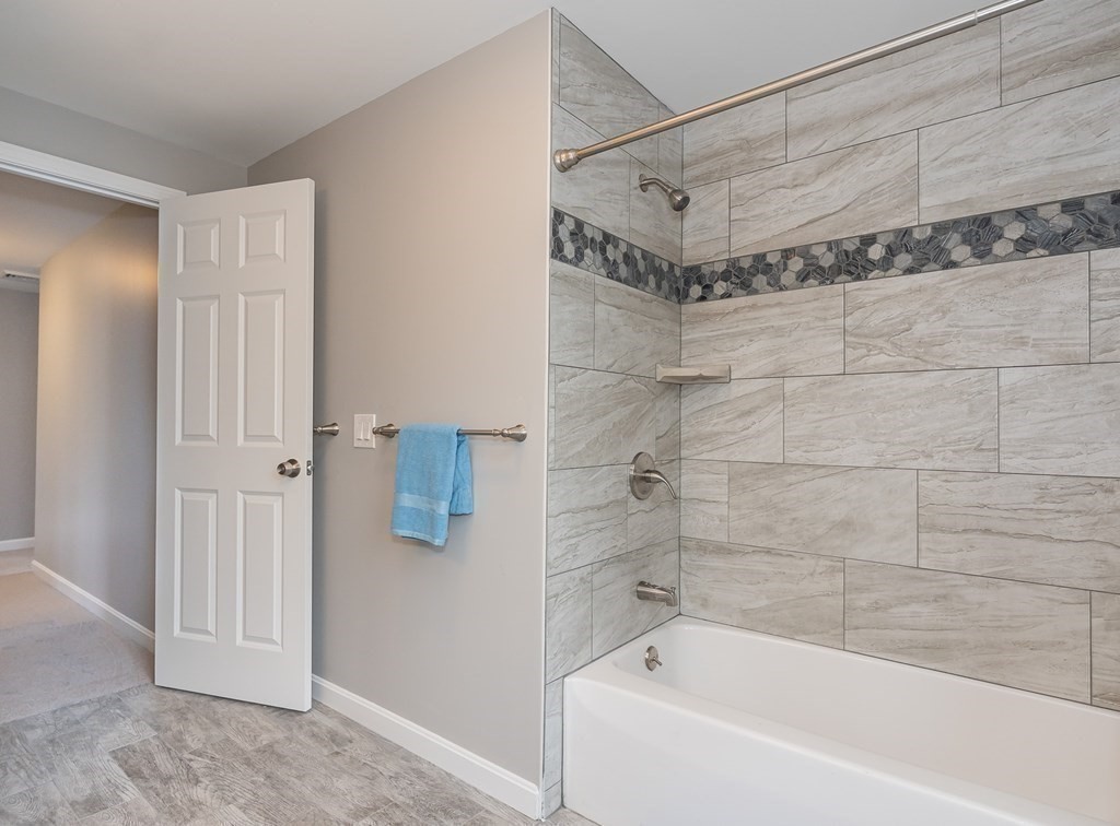 115 Jennings Street Springfield, MA 01119 - Photo 26 of 32
