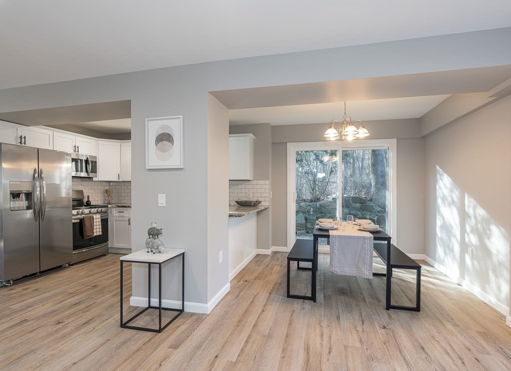 115 Jennings Street Springfield, MA 01119 - Photo 7 of 32