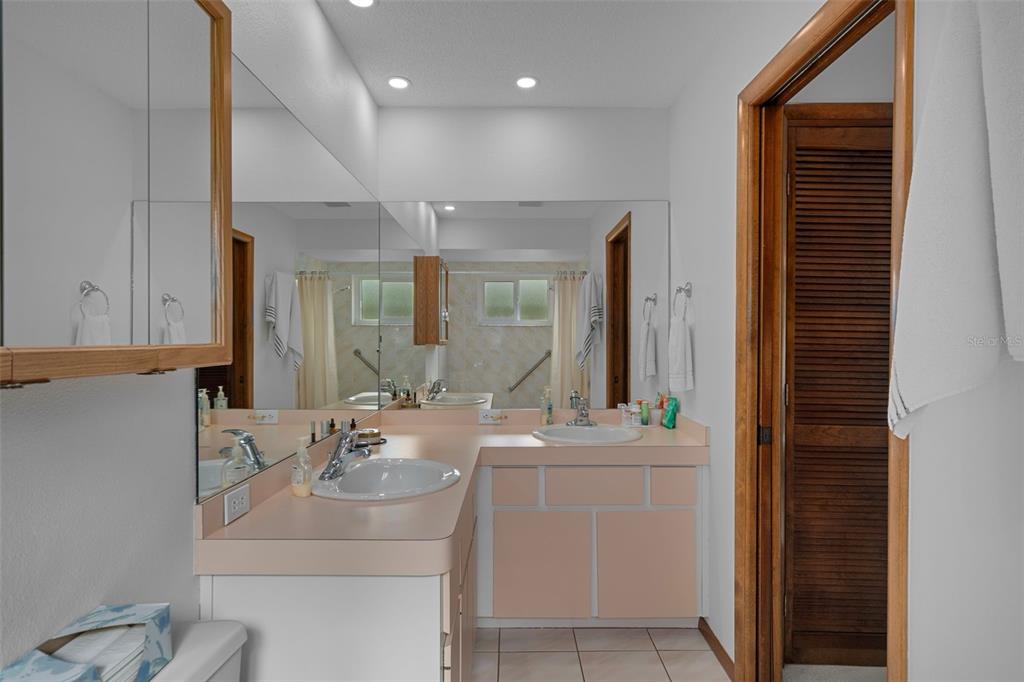 5068 Harbinger Road Spring Hill, FL 34608 - Photo 25 of 39 Gallery Image 25