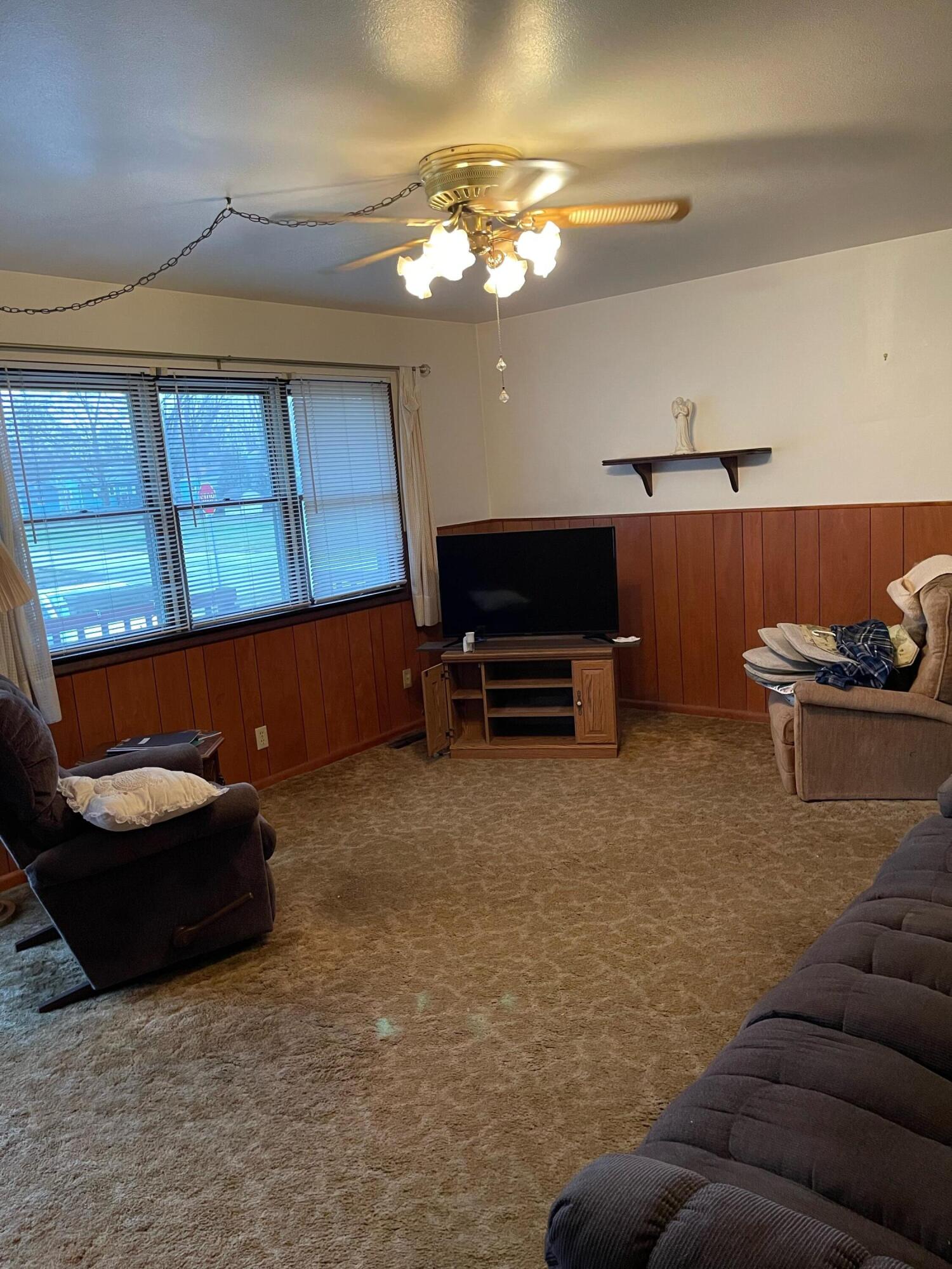 586 Riverside Drive Watervliet, MI 49098 - Photo 8 of 8 image0 (20)