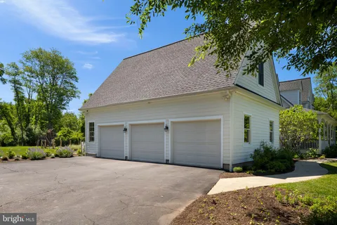 $4,200,000 | 6214 Saw Mill Road, New Hope, PA 18933
