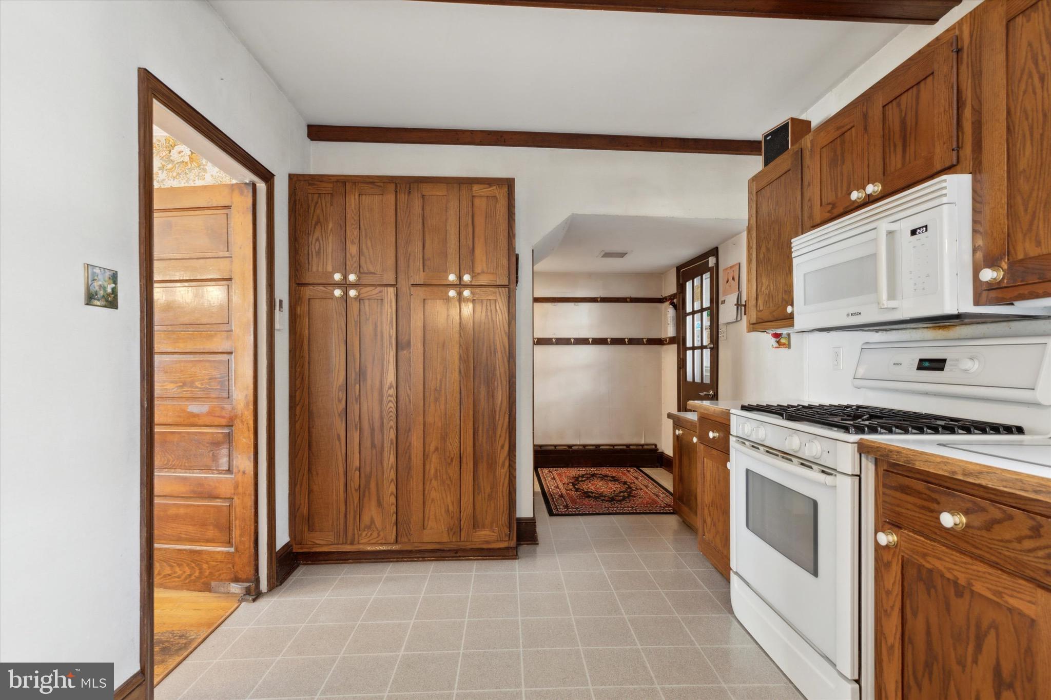 31 Avon Road Narberth, PA 19072 - Photo 14 of 39 Gallery Image 14