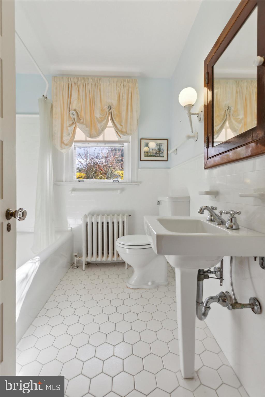 31 Avon Road Narberth, PA 19072 - Photo 33 of 39 Gallery Image 33