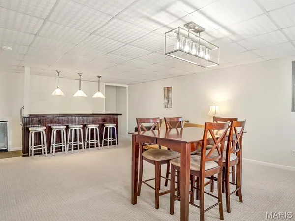 $350,000 | 216 Woodland Drive, Edwardsville, IL 62025