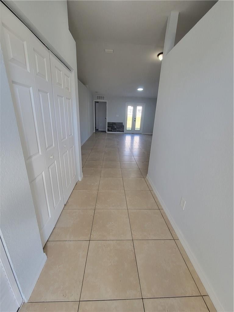 149 Dabou Loop Belle Glade, FL 33430 - Photo 3 of 25 Photo 3