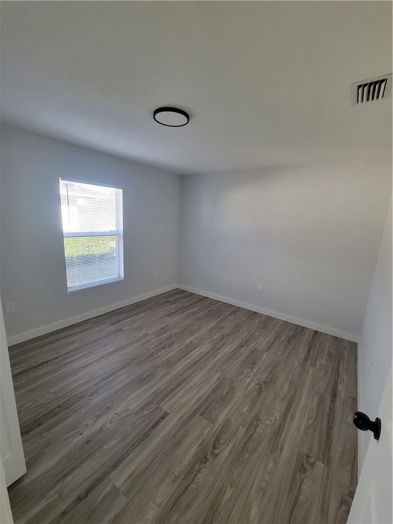 149 Dabou Loop Belle Glade, FL 33430 - Photo 7 of 25 Photo 7