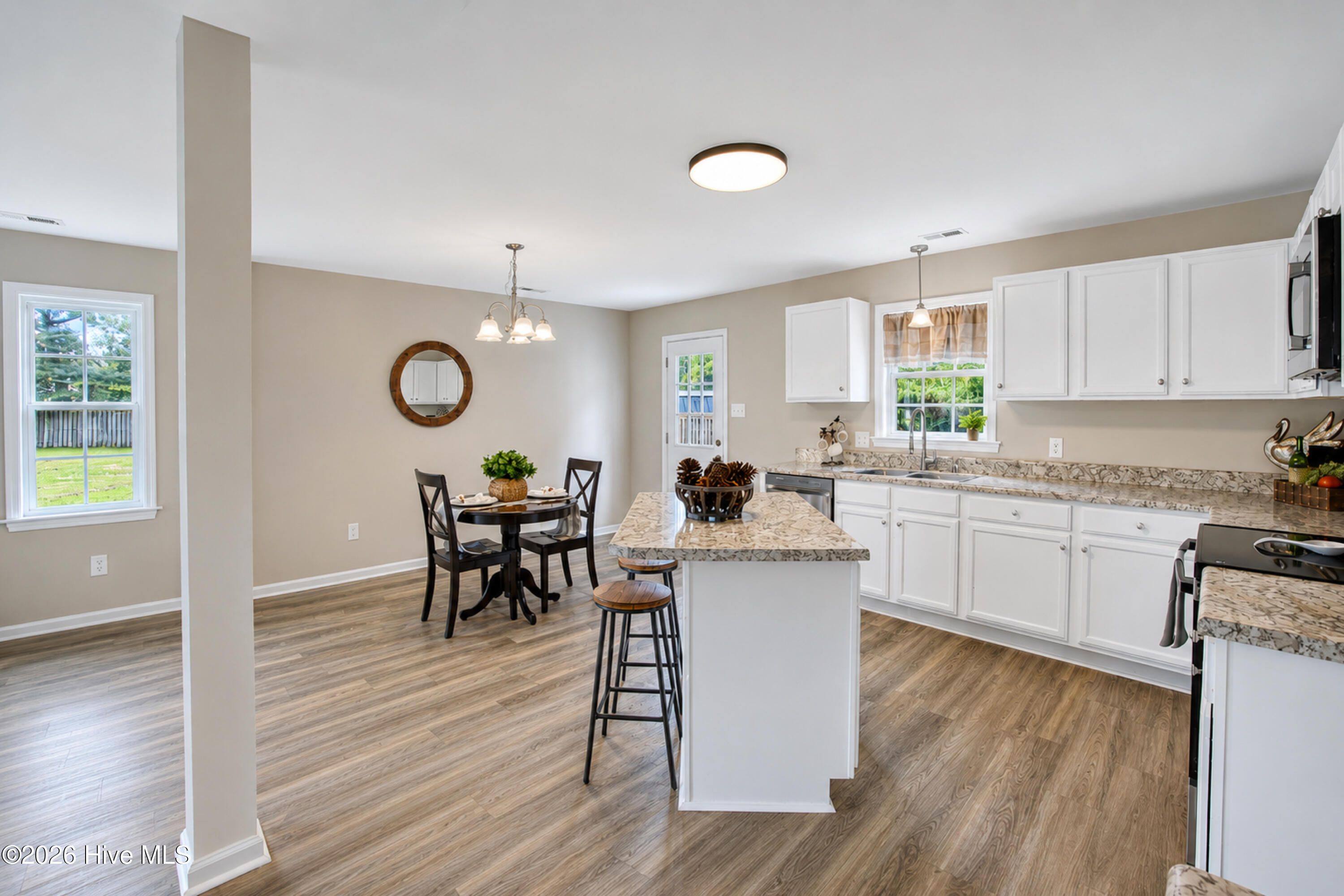 303 Big Tree Lane Chinquapin, NC 28521 - Photo 11 of 35 Gallery Image 11