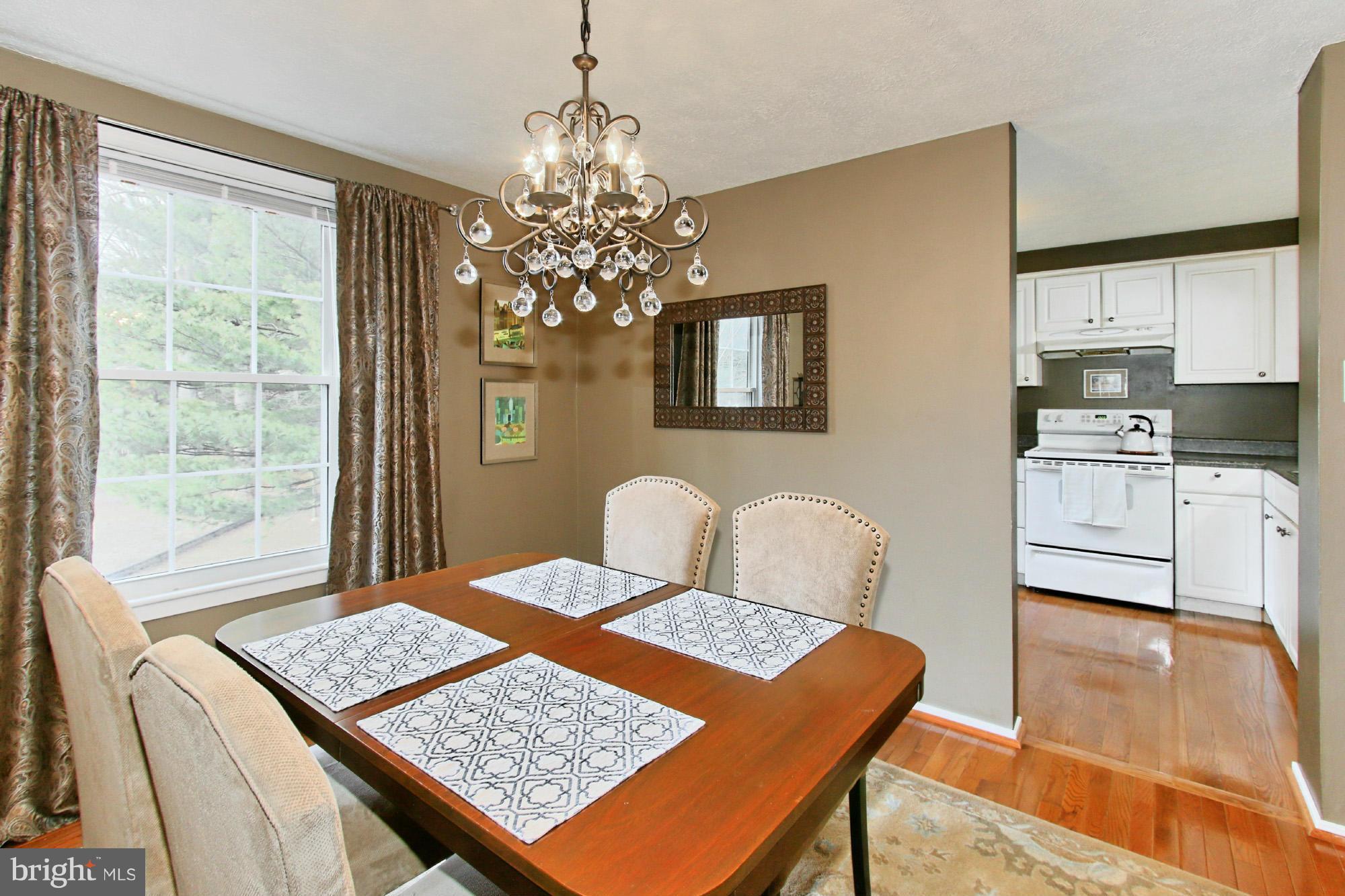 6516 Alexis Lane Springfield, VA 22152 - Photo 8 of 24 Dining Room