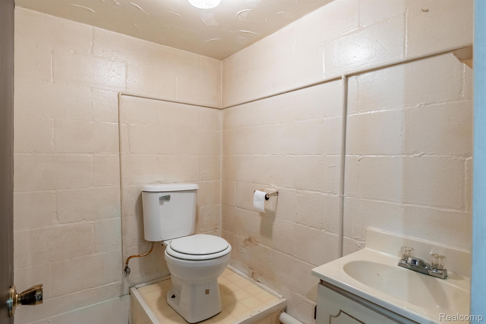 9035 Bunton Road Willis, MI 48191 - Photo 23 of 35 Gallery Image 23