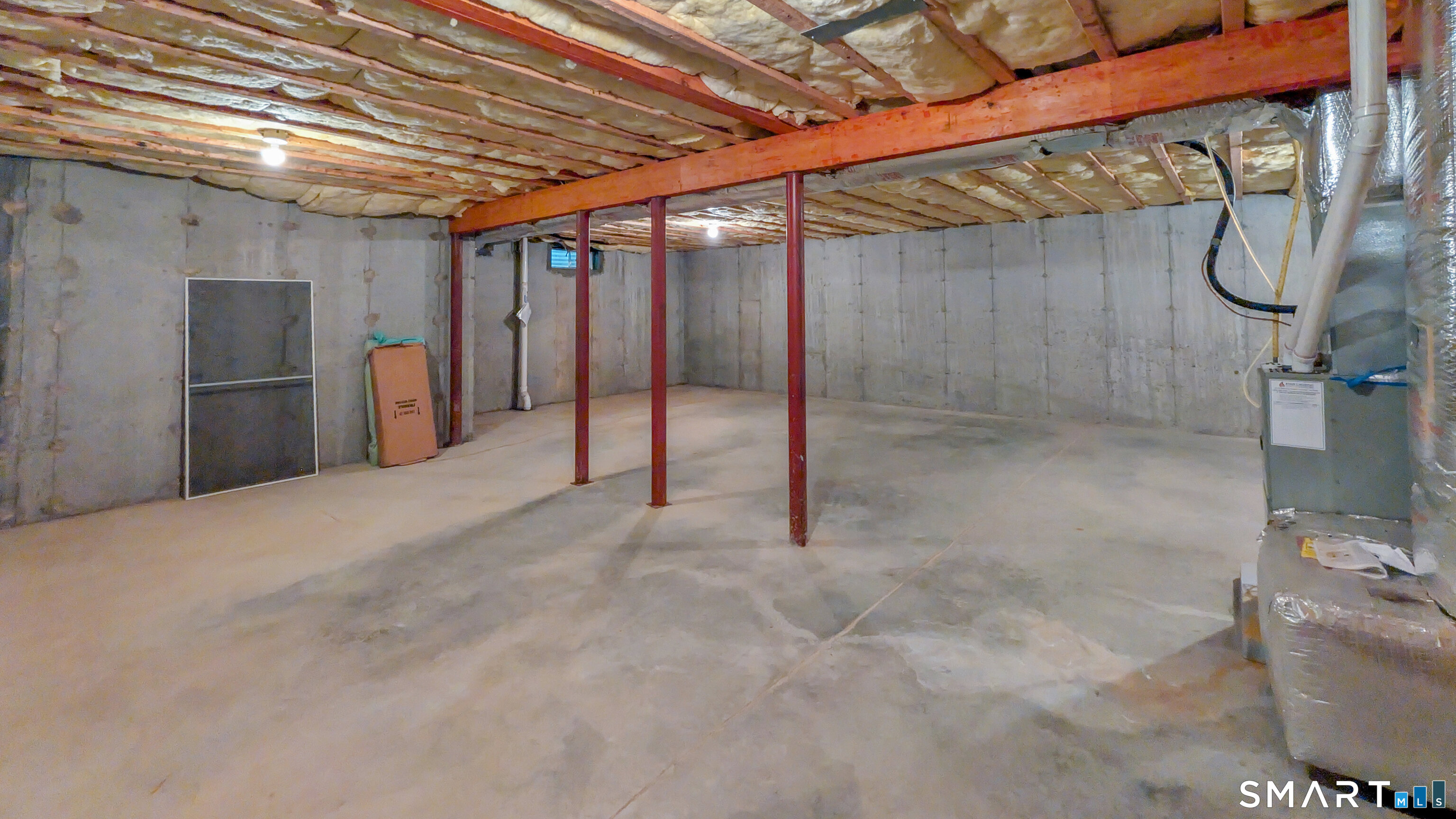 123 Louis Hill Road, Unit 123 Newtown, CT 06482 - Photo 29 of 35 a view of an empty room