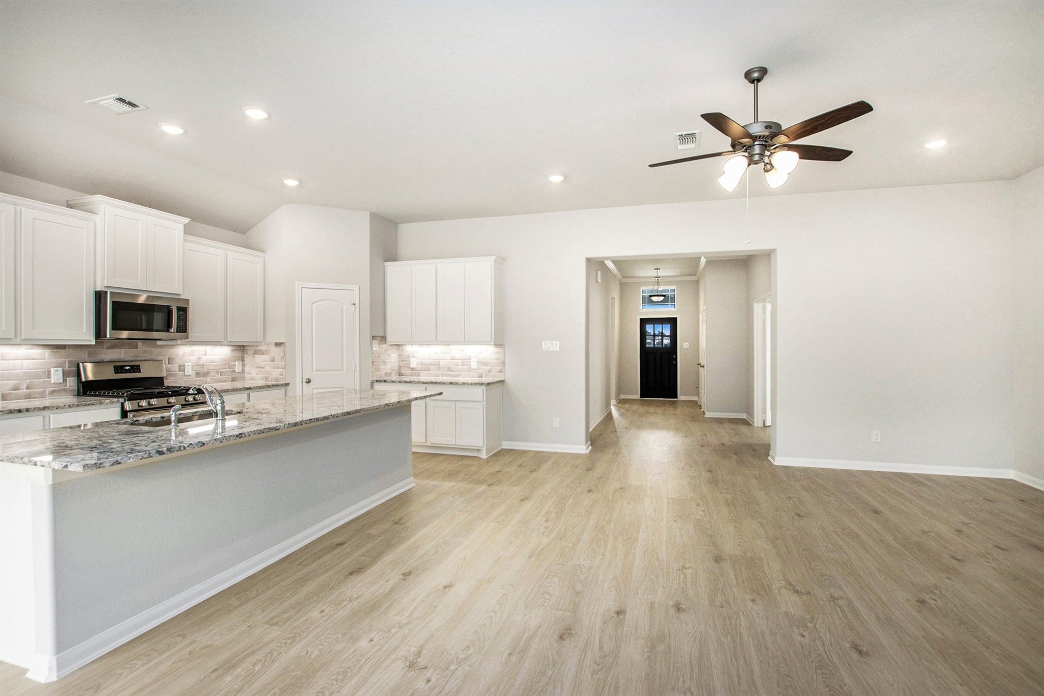 4337 Ellison Street Bay City, TX 77414 - Photo 12 of 34
