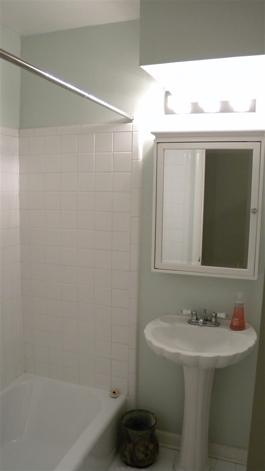 4327 Rhodes Avenue Memphis, TN 38111 - Photo 15 of 25