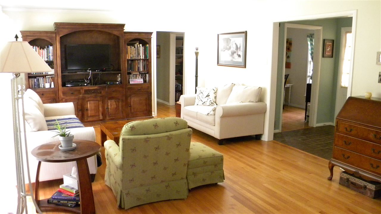 4327 Rhodes Avenue Memphis, TN 38111 - Photo 7 of 25