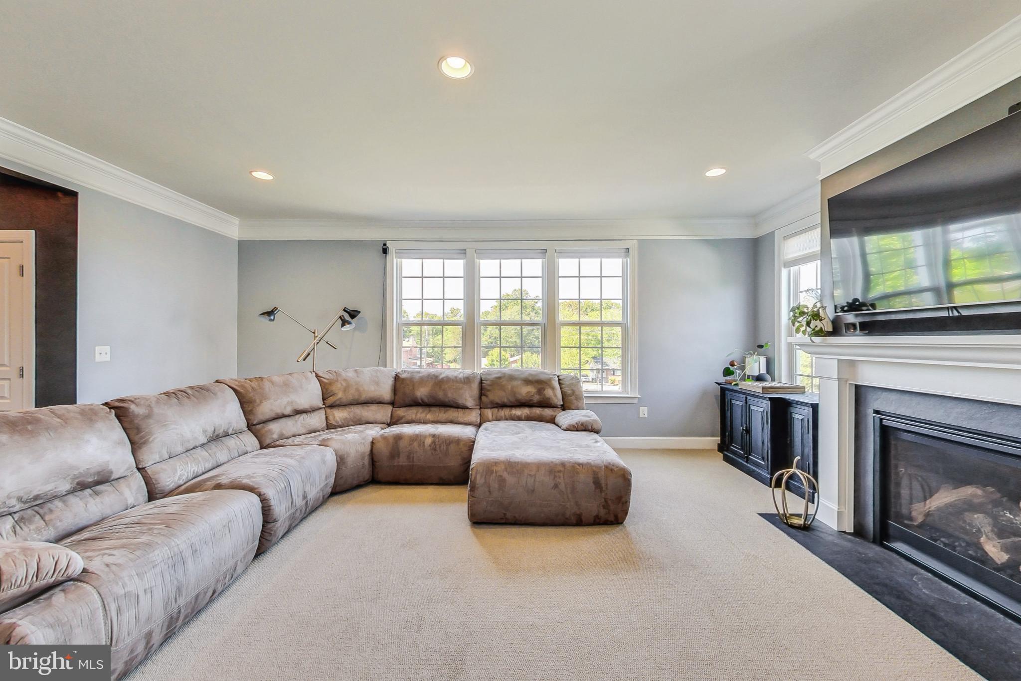 7705 Signal Hill Road Manassas, VA 20111 - Photo 23 of 73 Family Room