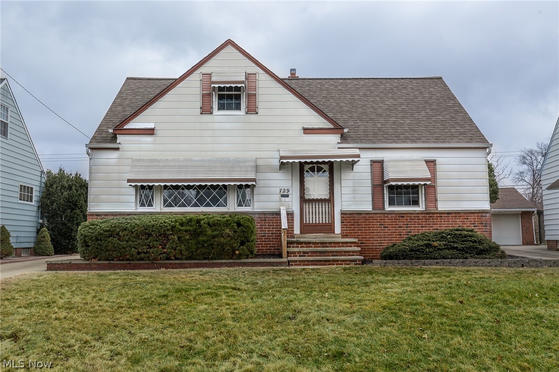 729 Pendley Road Willowick, OH 44095 - Photo 1 of 22 Gallery Image 1
