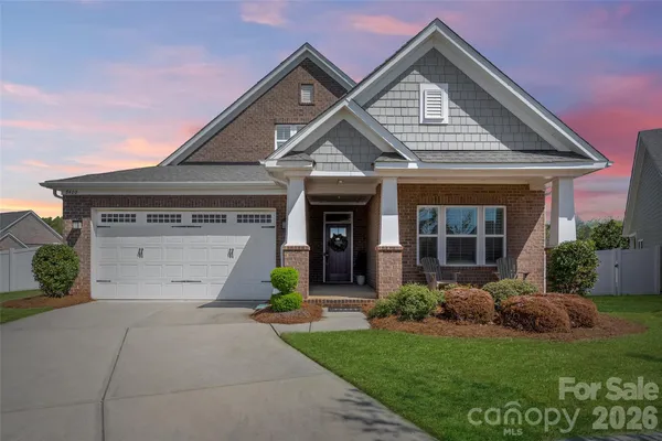 $539,900 | 8400 Bretton Woods Drive, Charlotte, NC 28227