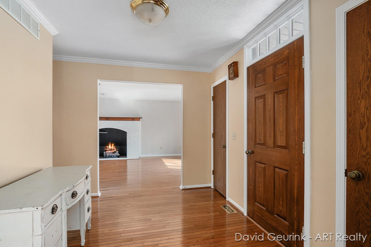 175 Portchester Road Holland, MI 49424 - Photo 24 of 33 IMG_1032