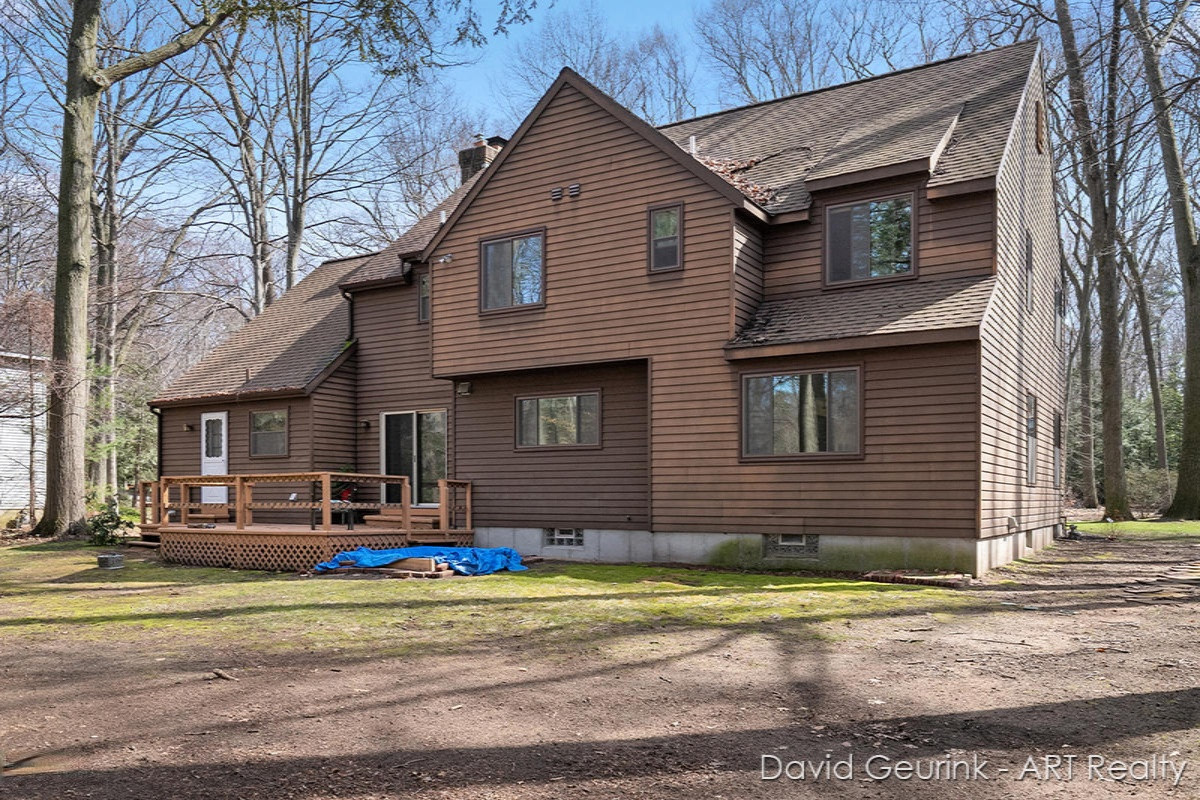 175 Portchester Road Holland, MI 49424 - Photo 29 of 33 IMG_1036