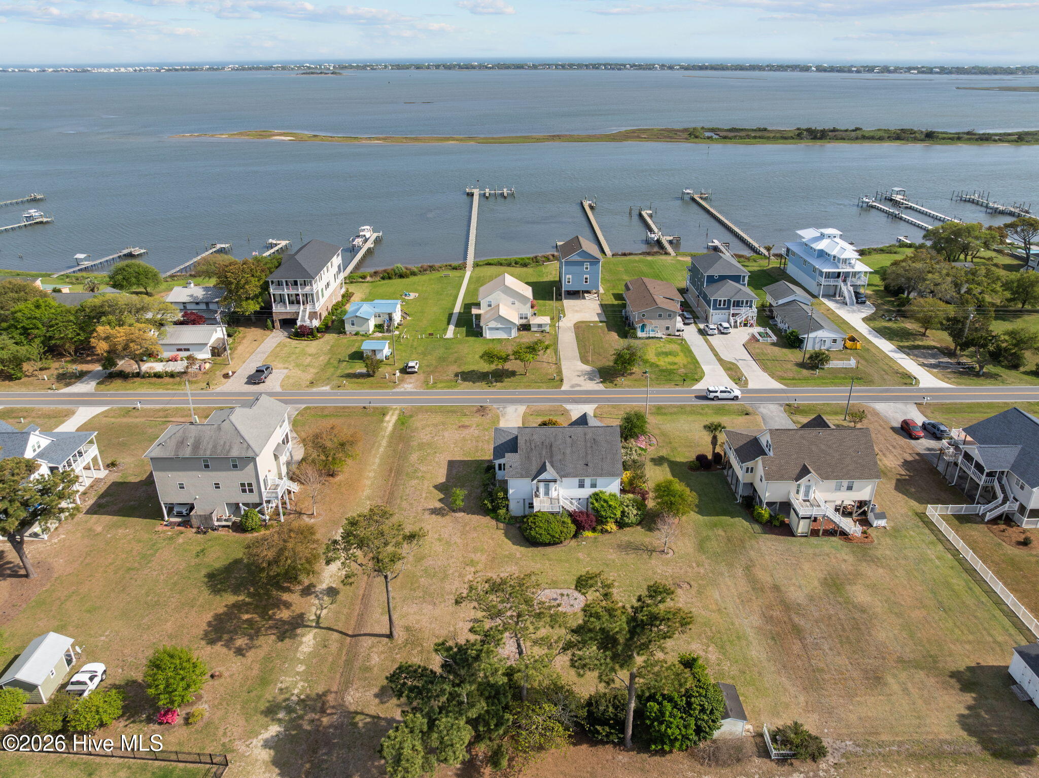 160 Live Oak Road Newport, NC 28570 - Photo 3 of 44 24-web-or-mls-160 Live Oak Rd 024