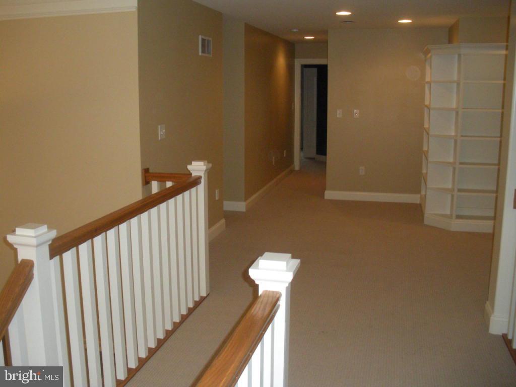 735 Goose Neck Drive Lititz, PA 17543 - Photo 31 of 37 Gallery Image 31