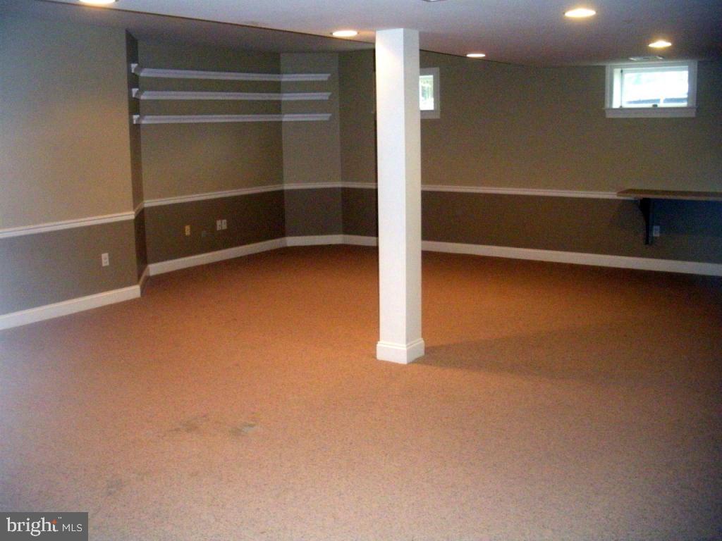 735 Goose Neck Drive Lititz, PA 17543 - Photo 32 of 37 Gallery Image 32